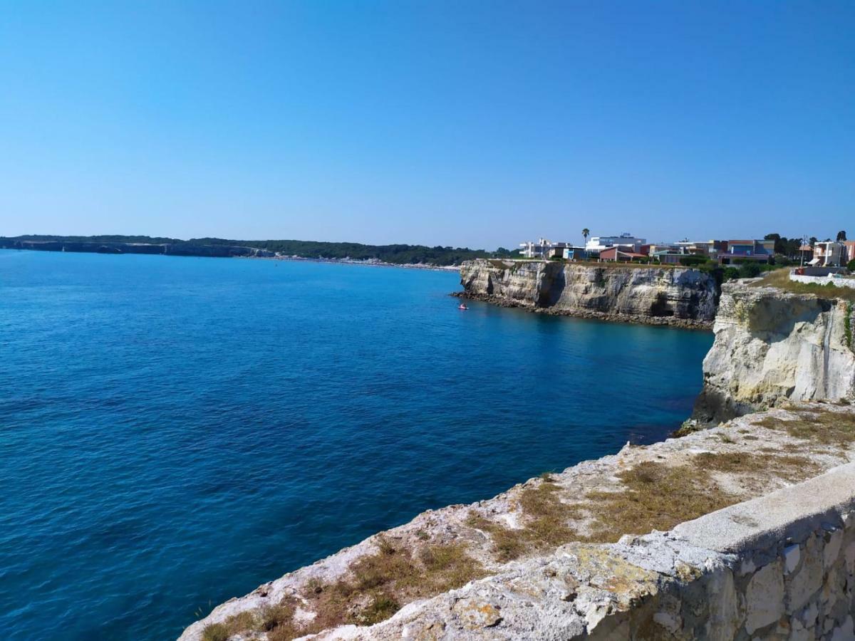 Villetta Fronte Mare Torre dell'Orso Exterior foto